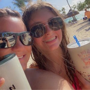 Meet your Posher, Meadow